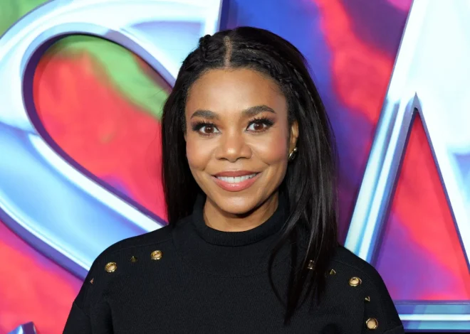 Regina Hall spricht über gebackene Bohnen, Feuchtigkeit als Schönheitsgeheimnis und ihren 55. Geburtstag