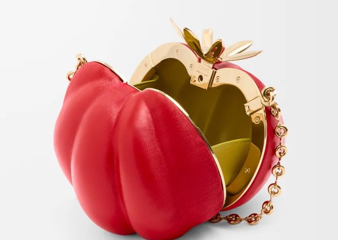 Loewe verwandelt eine Tomate in seine neue Clutch